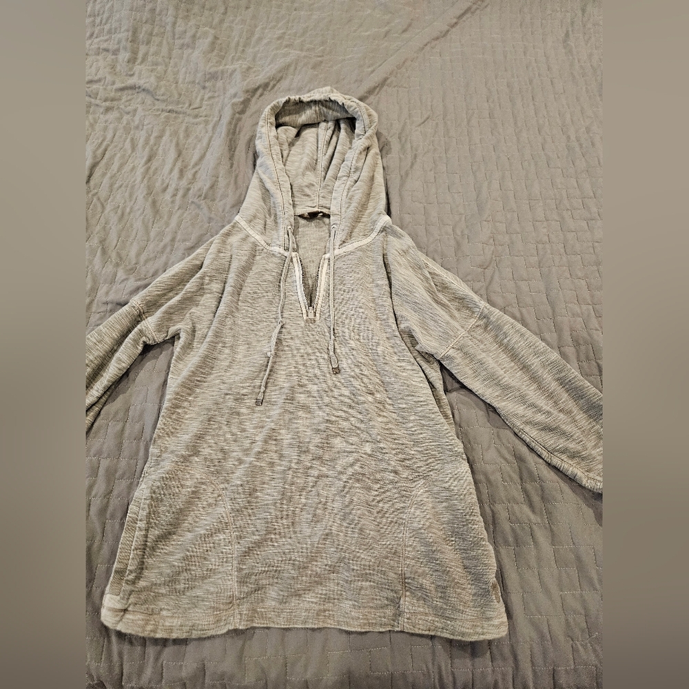 Tommy Bahama Cozy Hooded Pullover Small